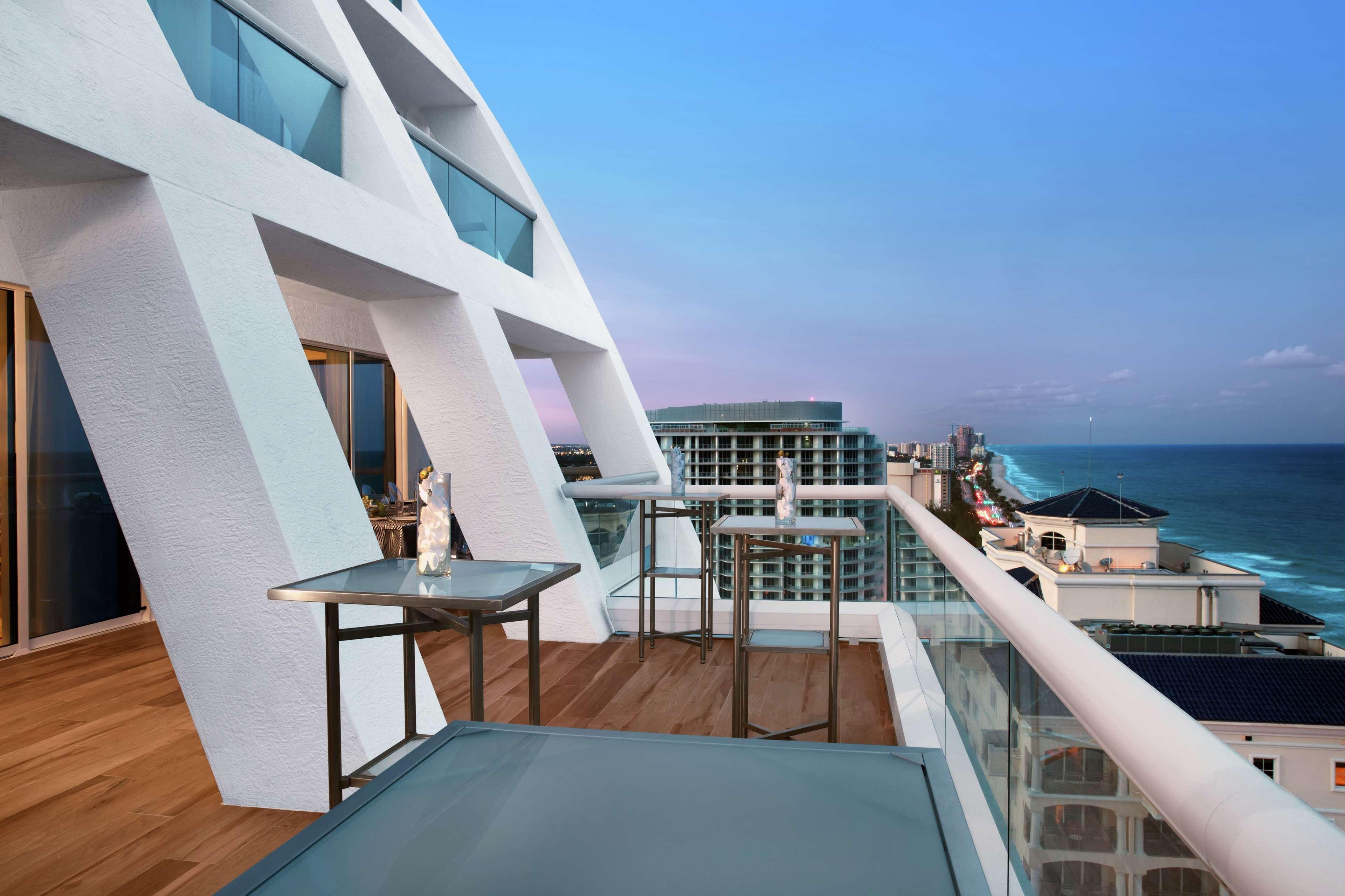 Conrad Fort Lauderdale Beach Exterior photo