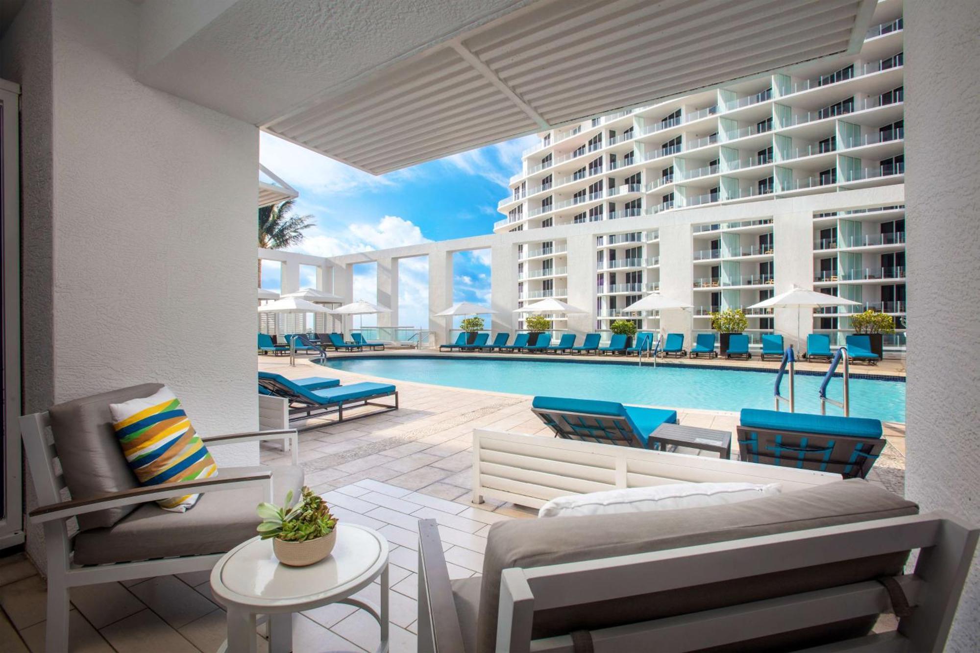 Conrad Fort Lauderdale Beach Exterior photo