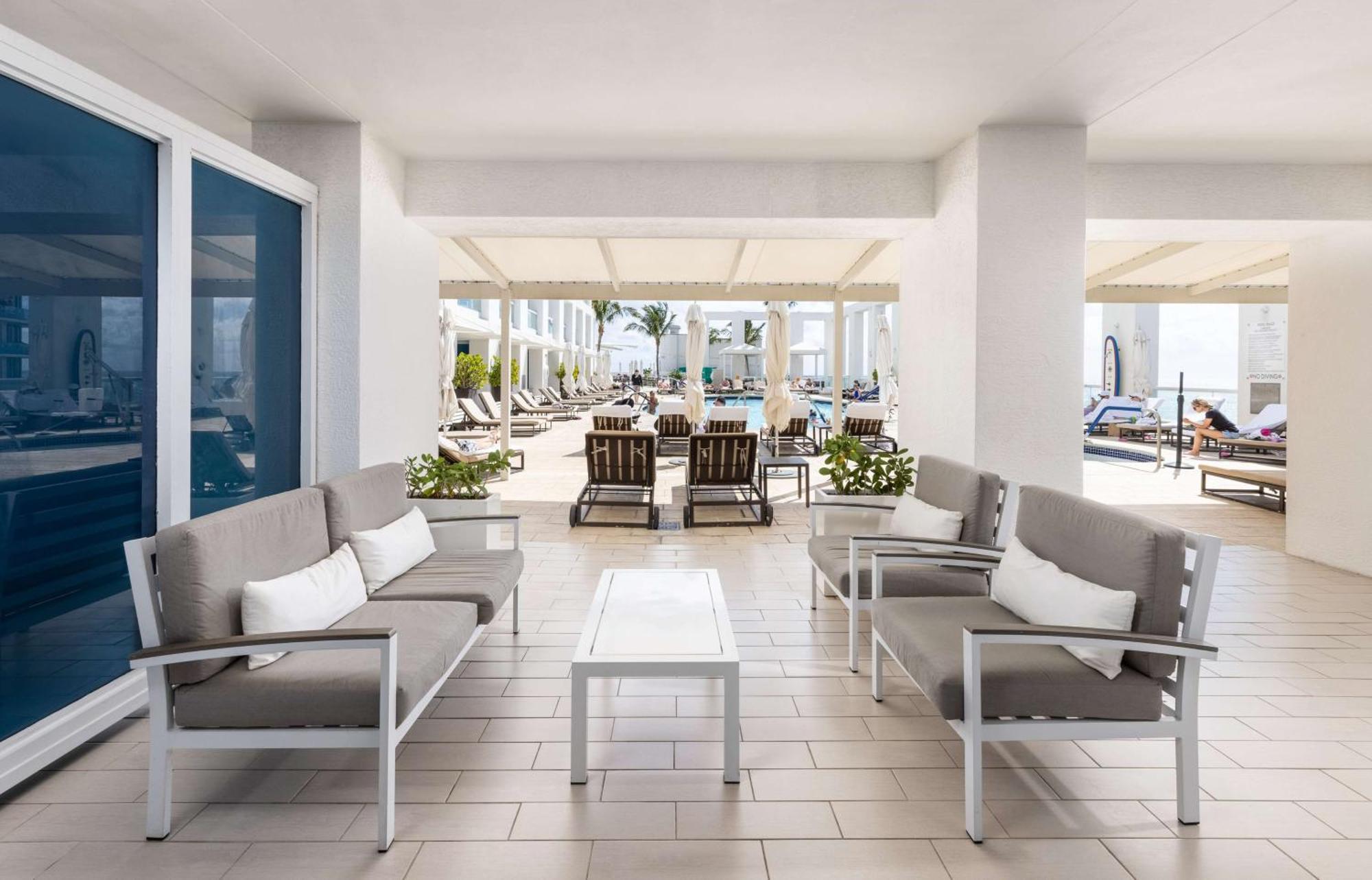 Conrad Fort Lauderdale Beach Hotel Exterior photo